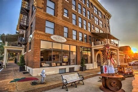 redlands hotel palestine texas|REDLANDS HISTORIC INN .